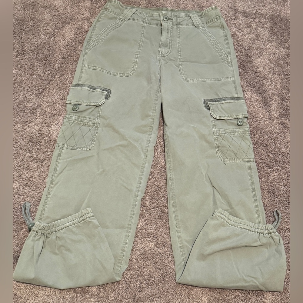 American Eagle Outfitters Olive Cargo Pants